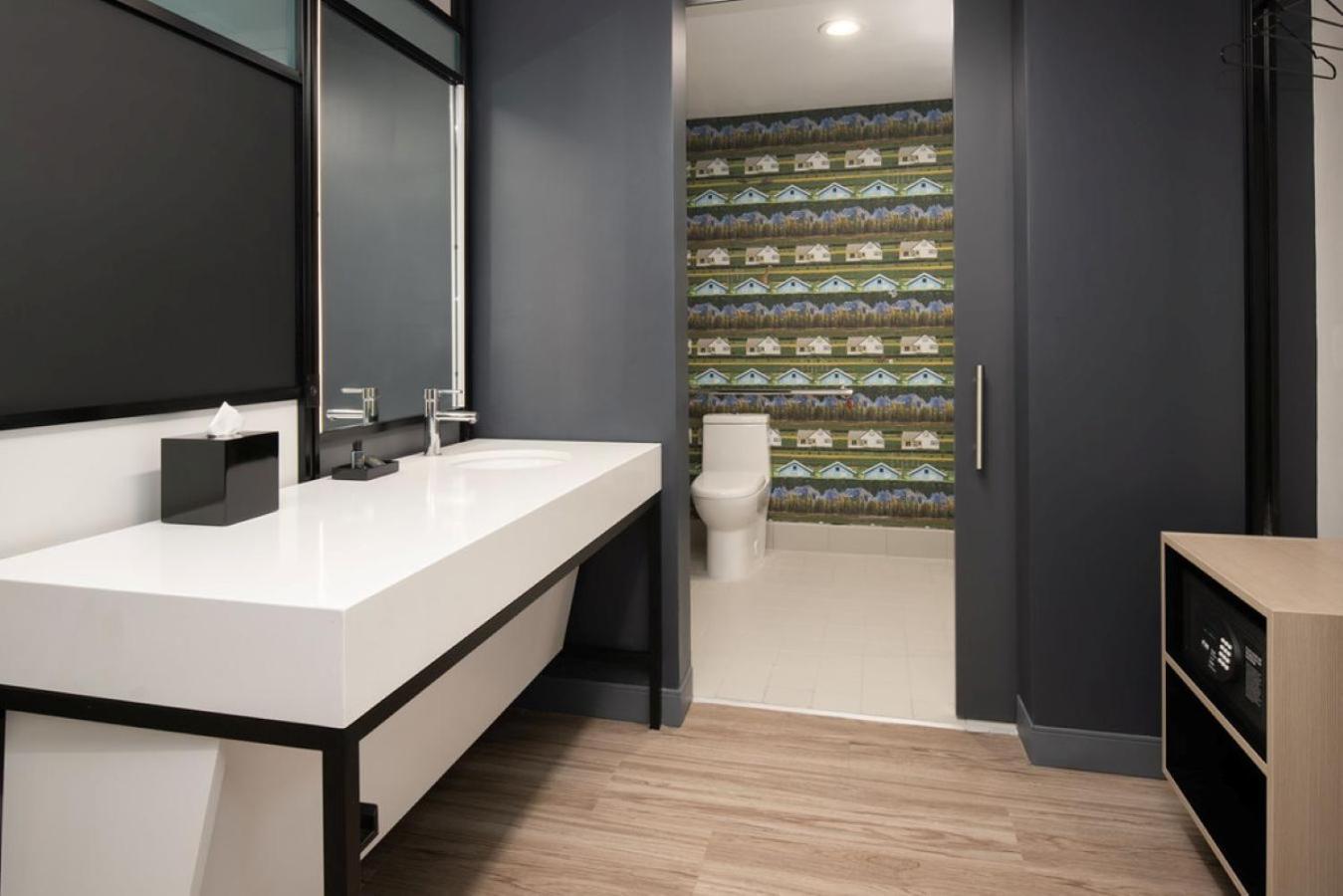 Aloft Sacramento Airport Natomas Hotel Exterior foto
